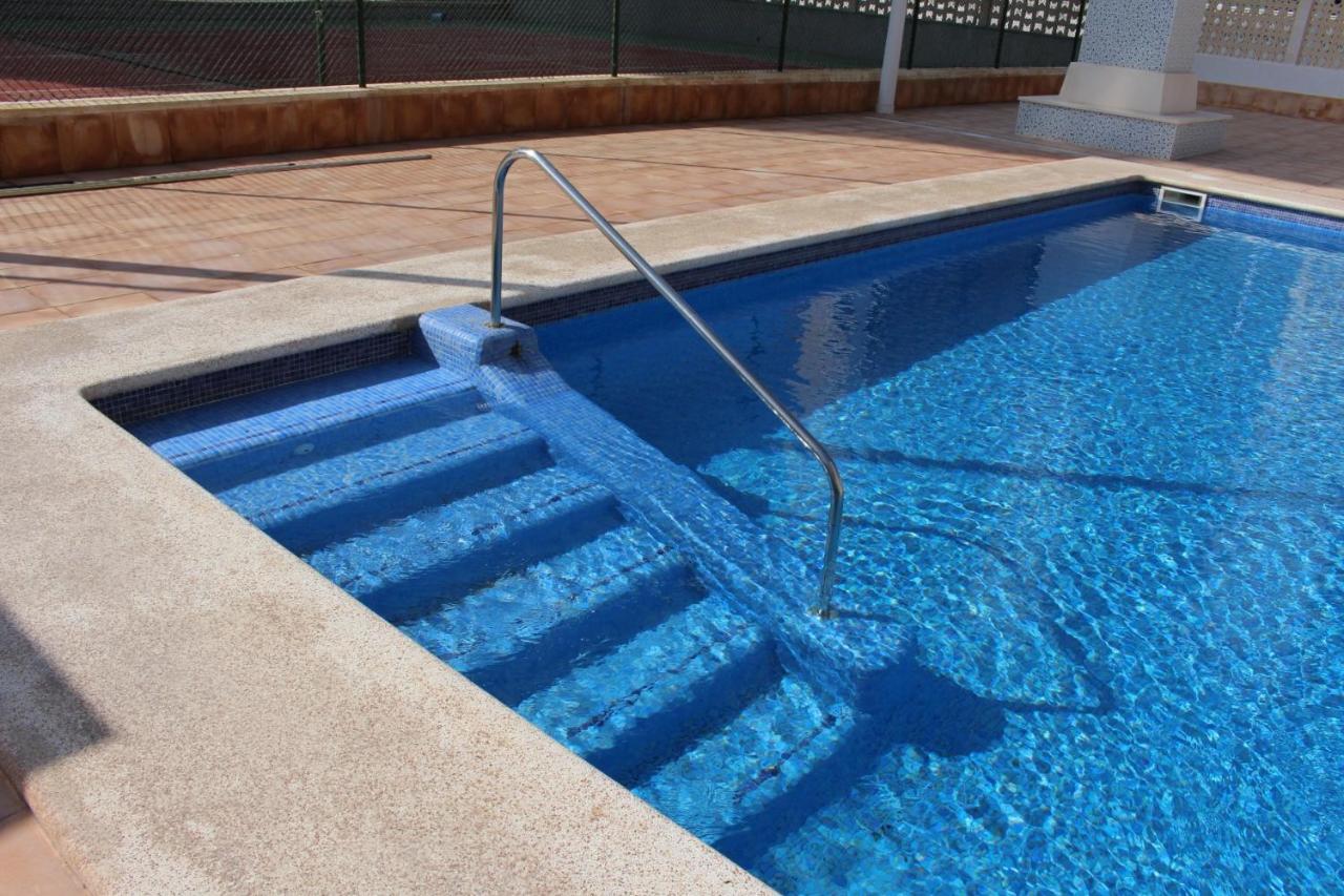 Apartamento Arenales อาเรนาเลส เดล ซอล ภายนอก รูปภาพ