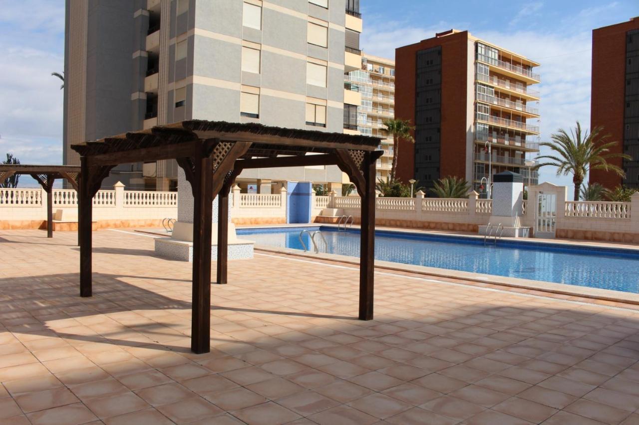 Apartamento Arenales อาเรนาเลส เดล ซอล ภายนอก รูปภาพ