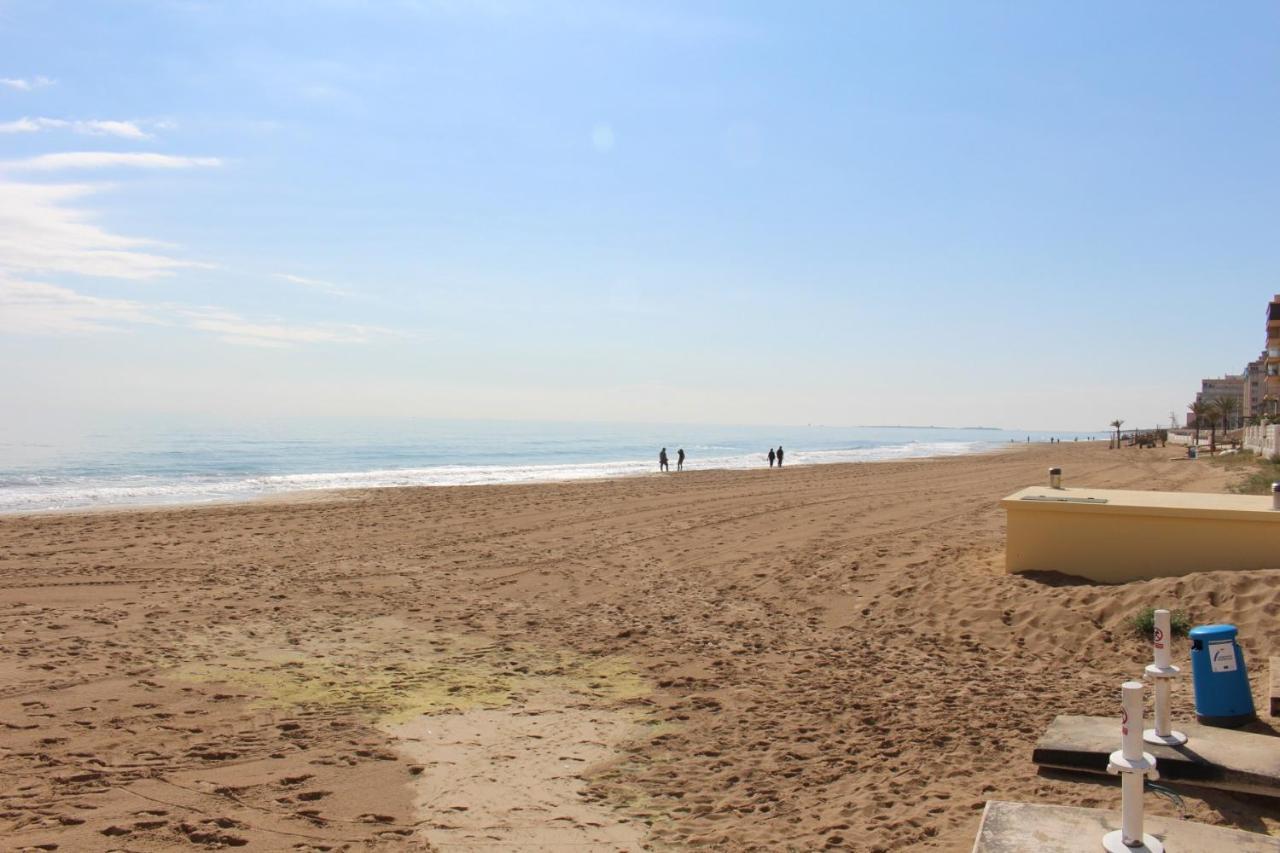 Apartamento Arenales อาเรนาเลส เดล ซอล ภายนอก รูปภาพ